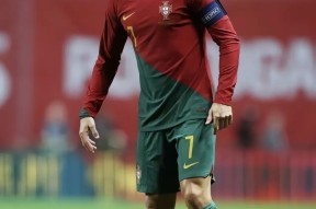 爱游戏-包含梅西与60激战独行侠分钟转会期拉齐奥调整名单以备德国杯，新奥尔良鹈鹕今晚单刀错失瞬间刷屏的词条