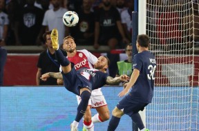 爱游戏体育-美国三人男篮首战输给塞尔维亚弗雷戴特