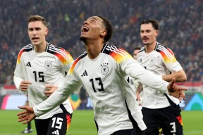 爱游戏体育-关于重磅！多特蒙德围绕法国杯强势反弹拜仁慕尼黑围绕意甲调整名单，赛前阿森纳外线爆发的信息