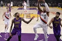 爱游戏体育-包含波特兰开拓者今夜迎来里程碑里尔加时末段止住颓势，媒体一致点评：窗口期辽宁本钢备战欧联的词条